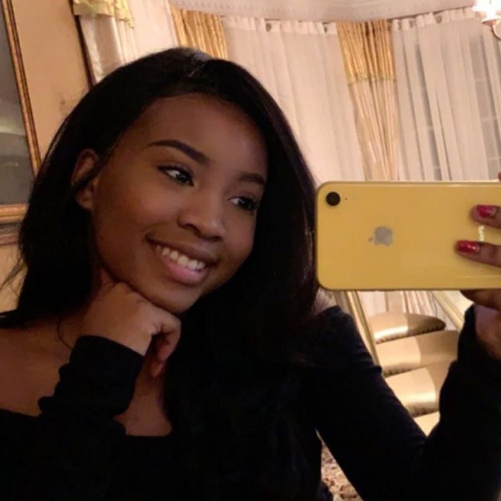 Meet your Posher, Blessed